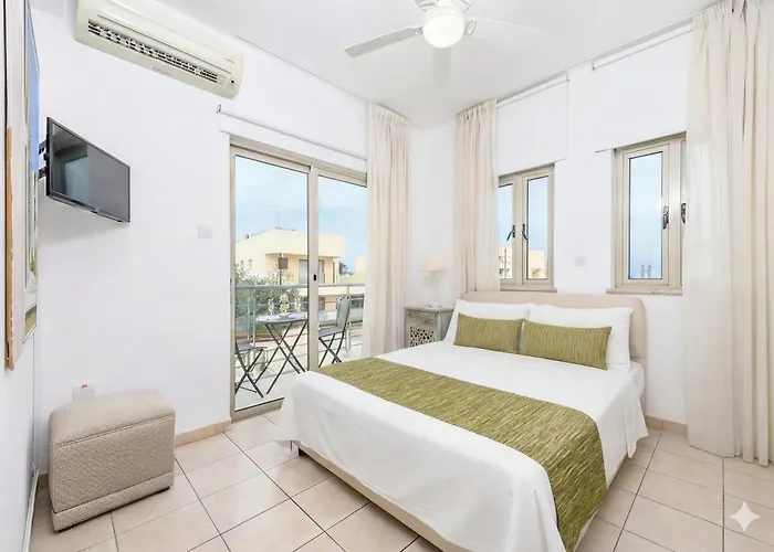 Fig Tree Five Villa *