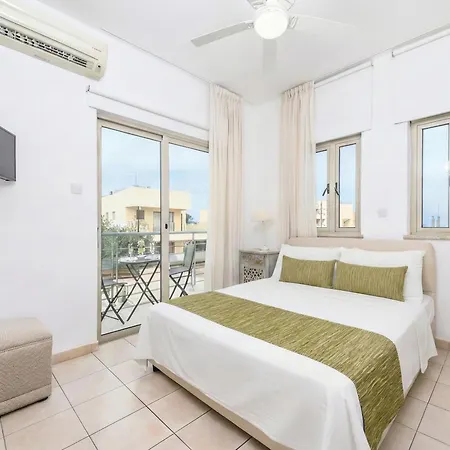 Fig Tree Five Villa *